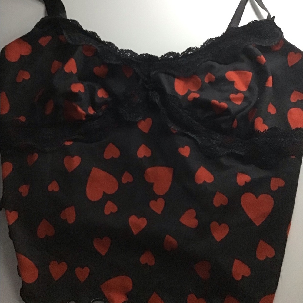 Heart tank top crop